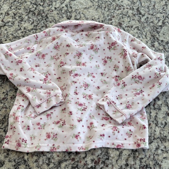 Laura Ashley Kids Light Pink Floral Pajama Set - Picture 5 of 8